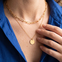 Thumbnail for Plättchen kette — Nahaufnahme der Details, Gold | SKU: le-tendance-g