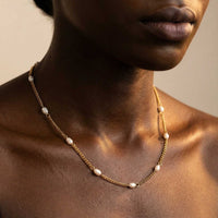 Thumbnail for Zarter Perlen Choker