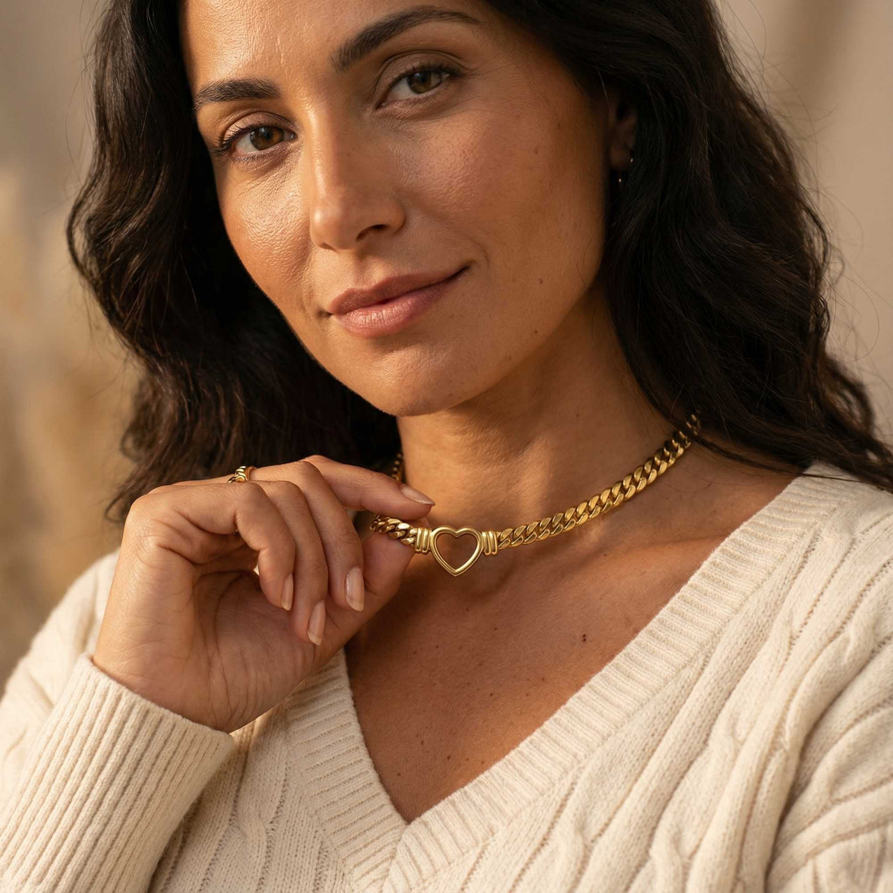 Vali Herz-Choker Halskette
