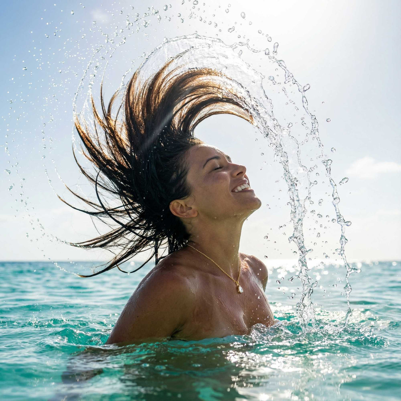 Astra Tropfen Halskette