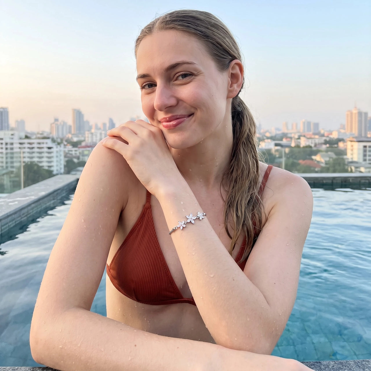 Blumen armband — getragen am Wasser, Silber | SKU: 422177-white-gold-XS-S