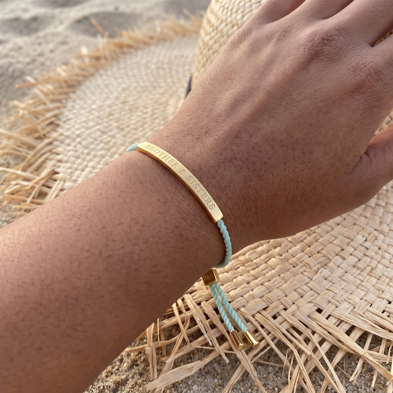 Geflochtenes armband — getragen, echte Größe, Gold | SKU: lamenthe-g
