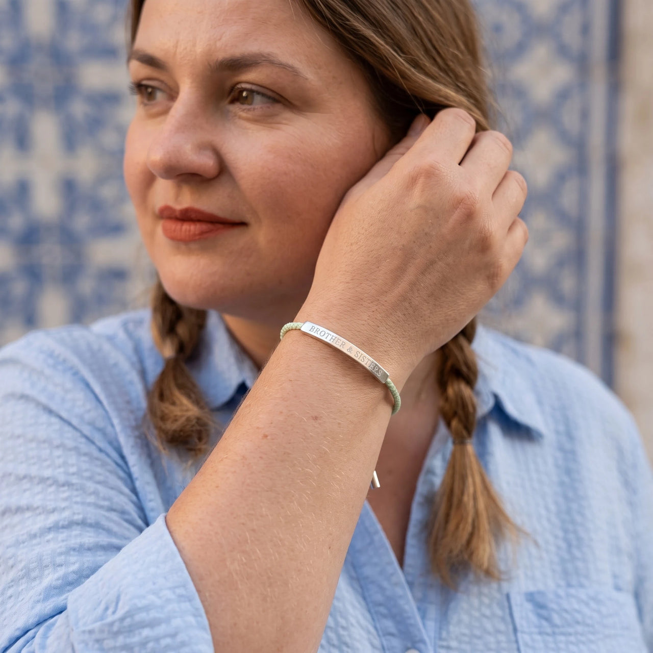 Stoffarmband — getragen im Alltag, Silber | SKU: lanature-wg