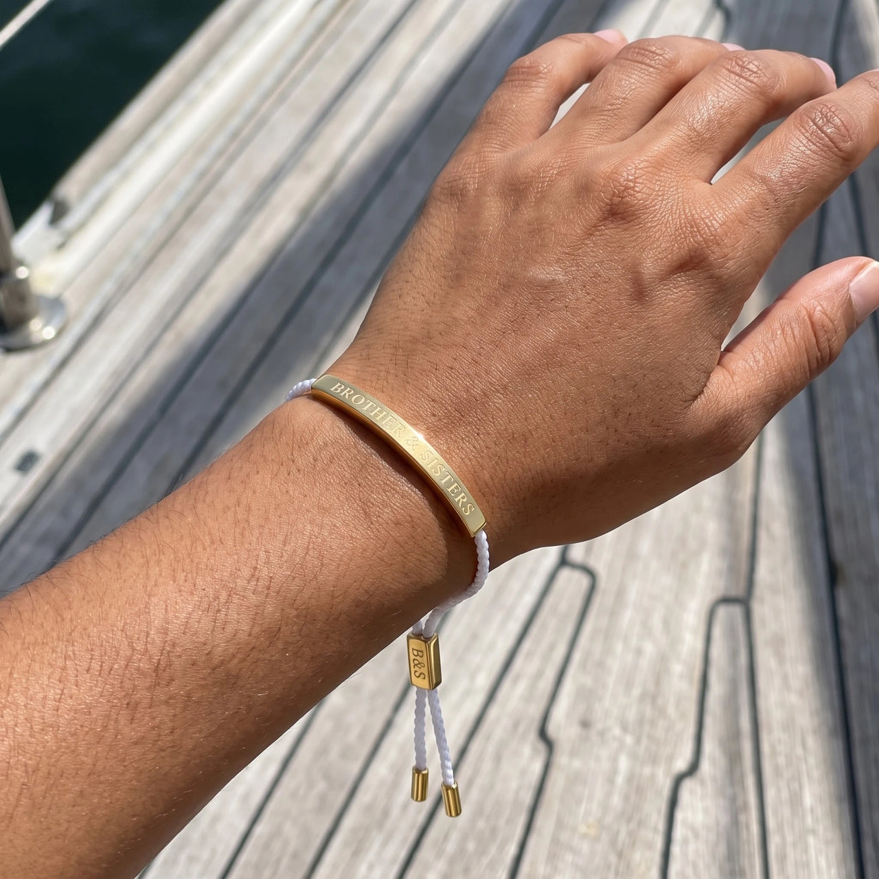 Stoffarmband — getragen, echte Größe, Gold | SKU: laperle-g