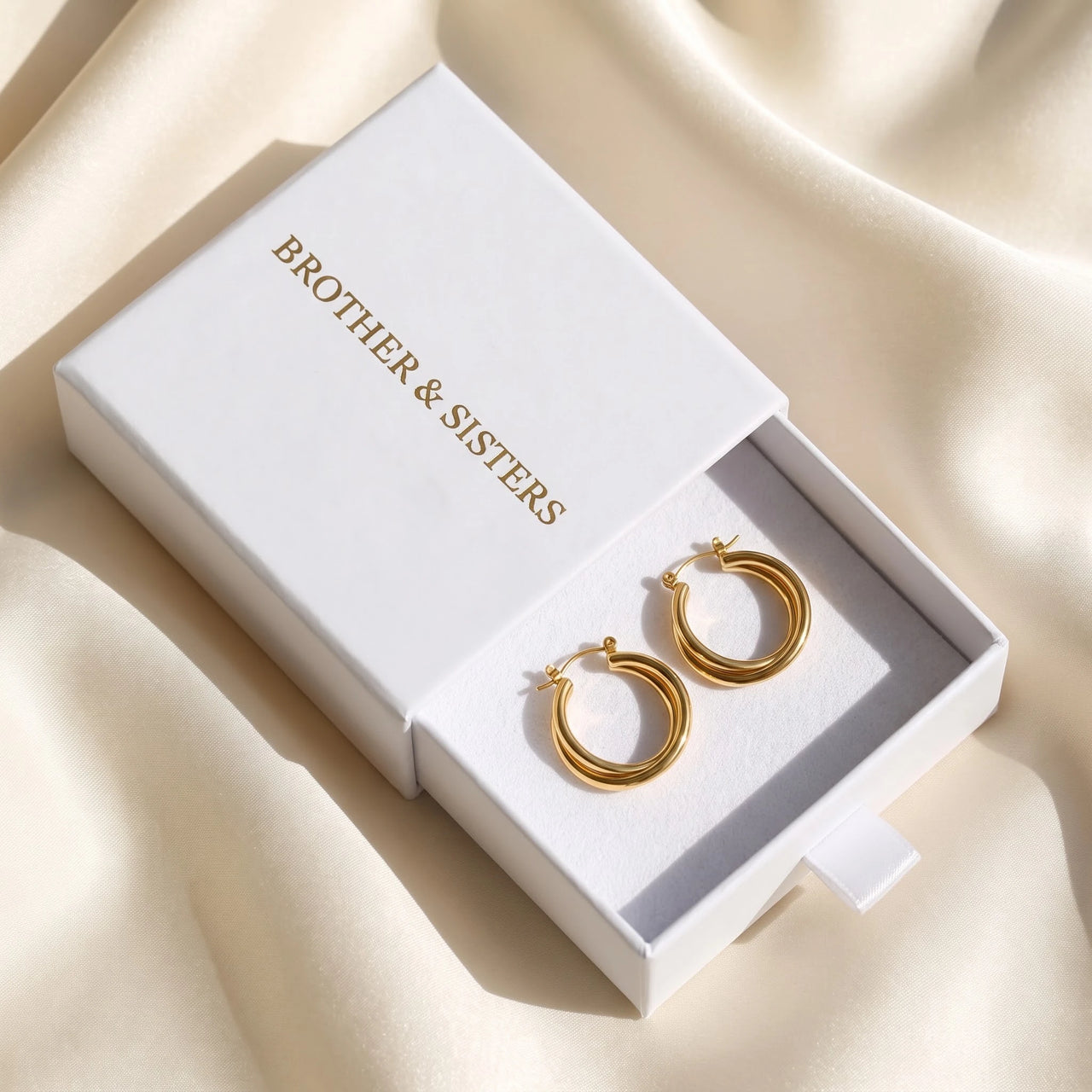 Creolen — in der Geschenkbox, Gold | SKU: lescroisees