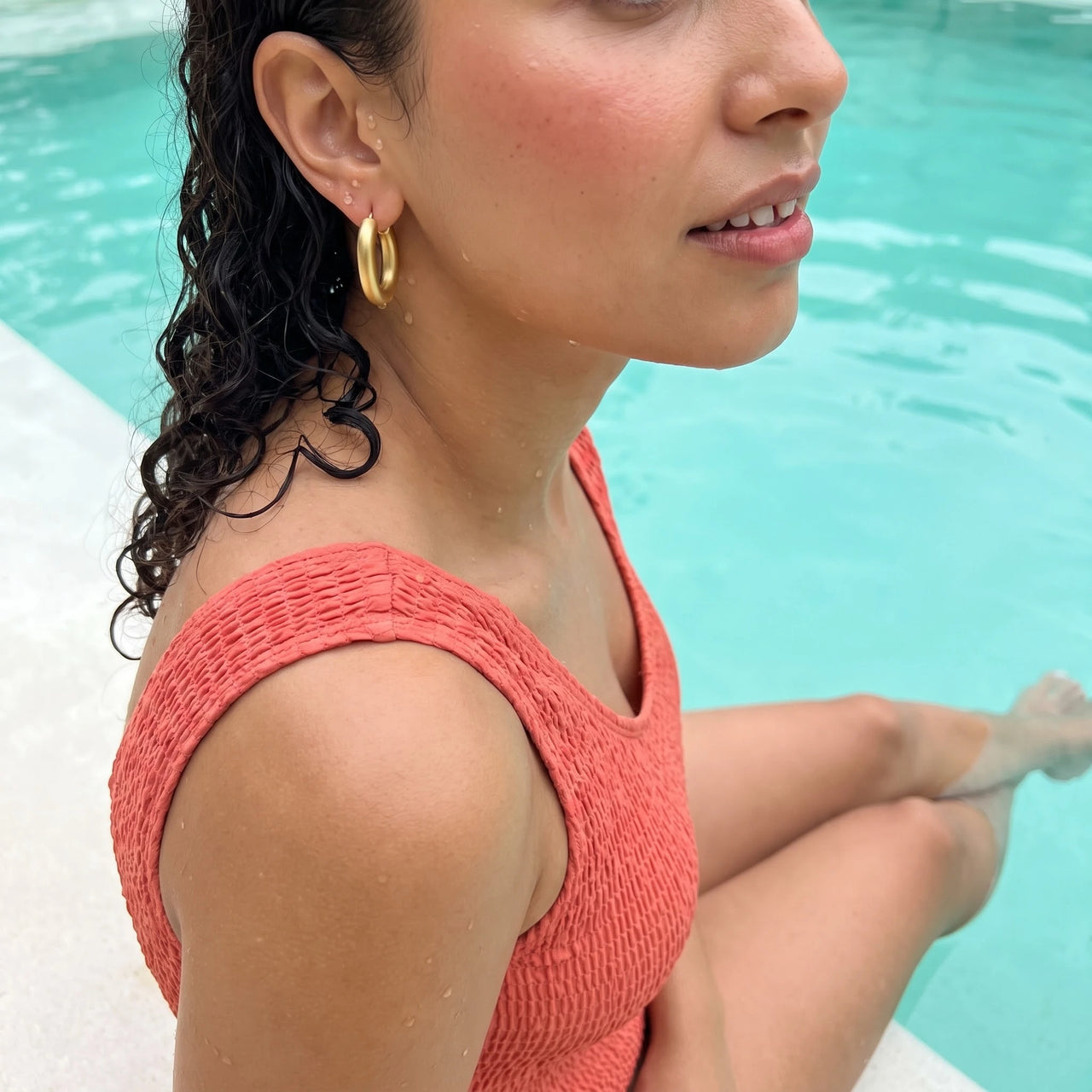 Creolen gold — im Wasser getragen, wasserfest, Gold | SKU: lesmates
