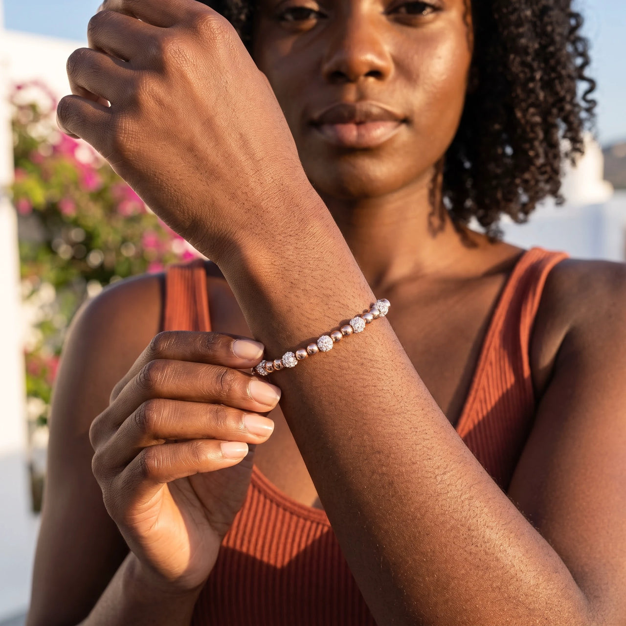 Armband mit kugeln — getragen im Alltag, Roségold | SKU: 25535342-rose-gold