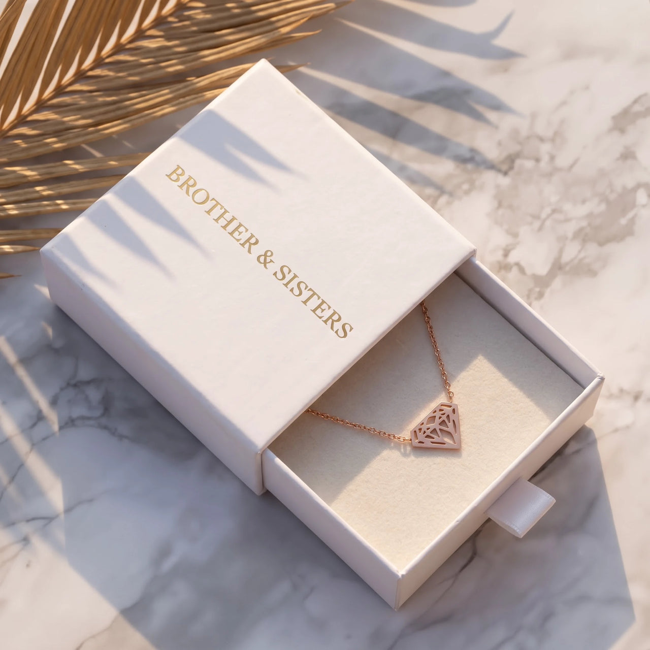 Geometrische kette — in der Geschenkbox, Roségold | SKU: 12791388-rose-gold