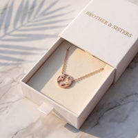 Thumbnail for Weltkugel kette — in der Geschenkbox, Roségold | SKU: 22173453-rose-gold