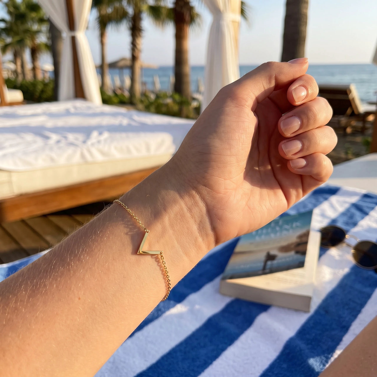 Wasserfester schmuck — getragen, echte Größe, Gold | SKU: 9443177-gold