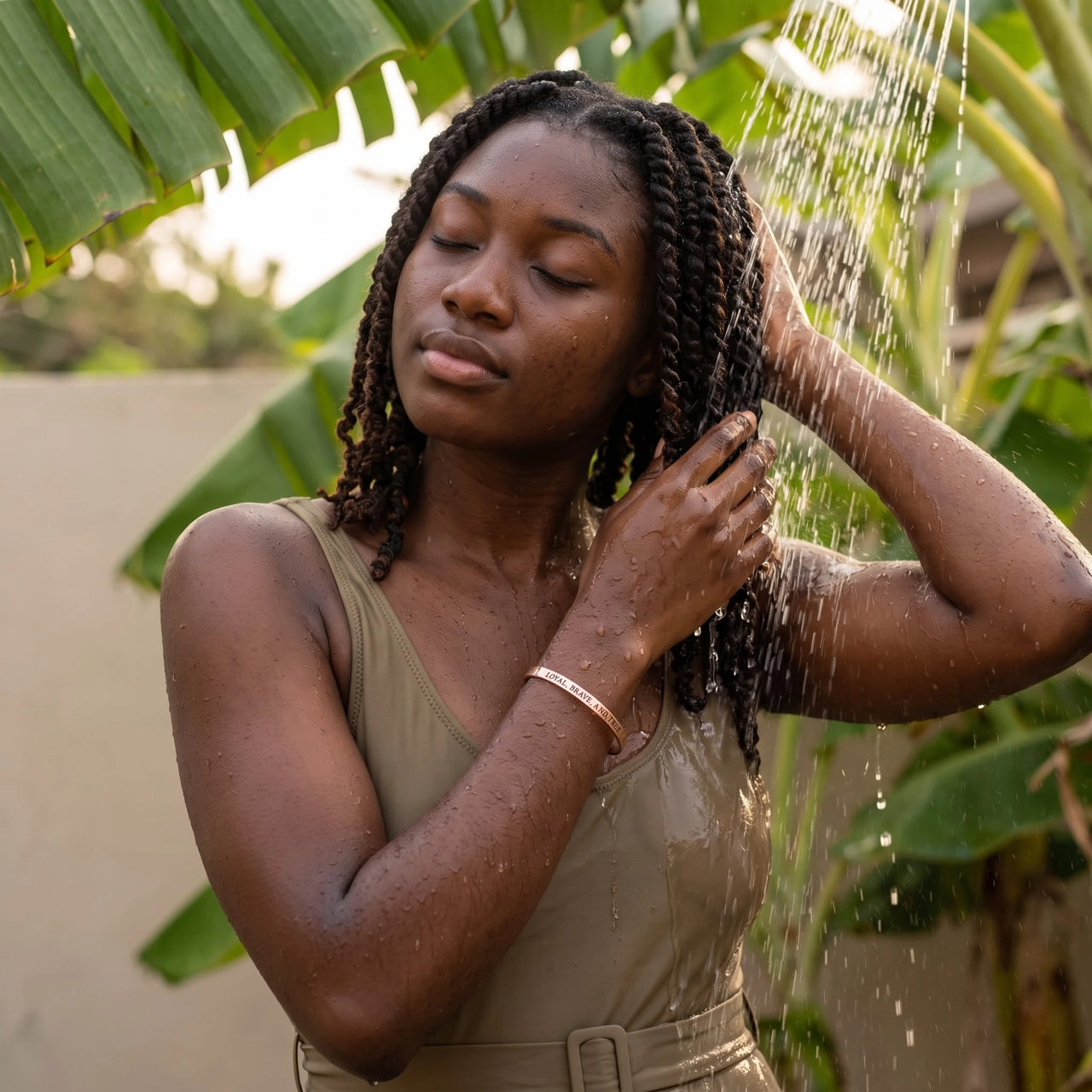 Gravur armband — unter der Dusche getragen, wasserfest, Roségold | SKU: lbat-rg