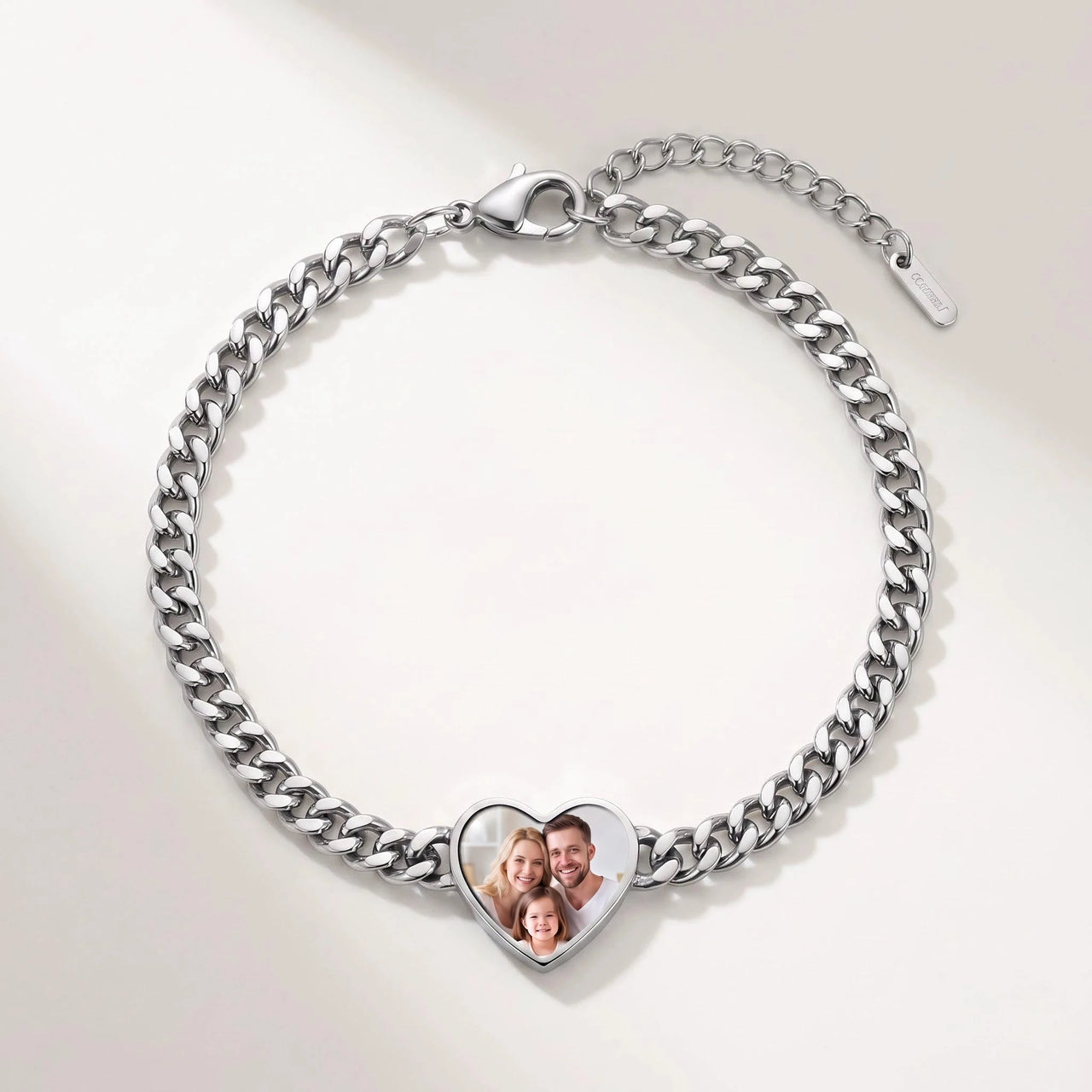 Secret Heart Photo Bracelet in silver, heart charm on a curb chain with the hidden photo revealed by warmth | SKU: TPH-HRTB-SILVER