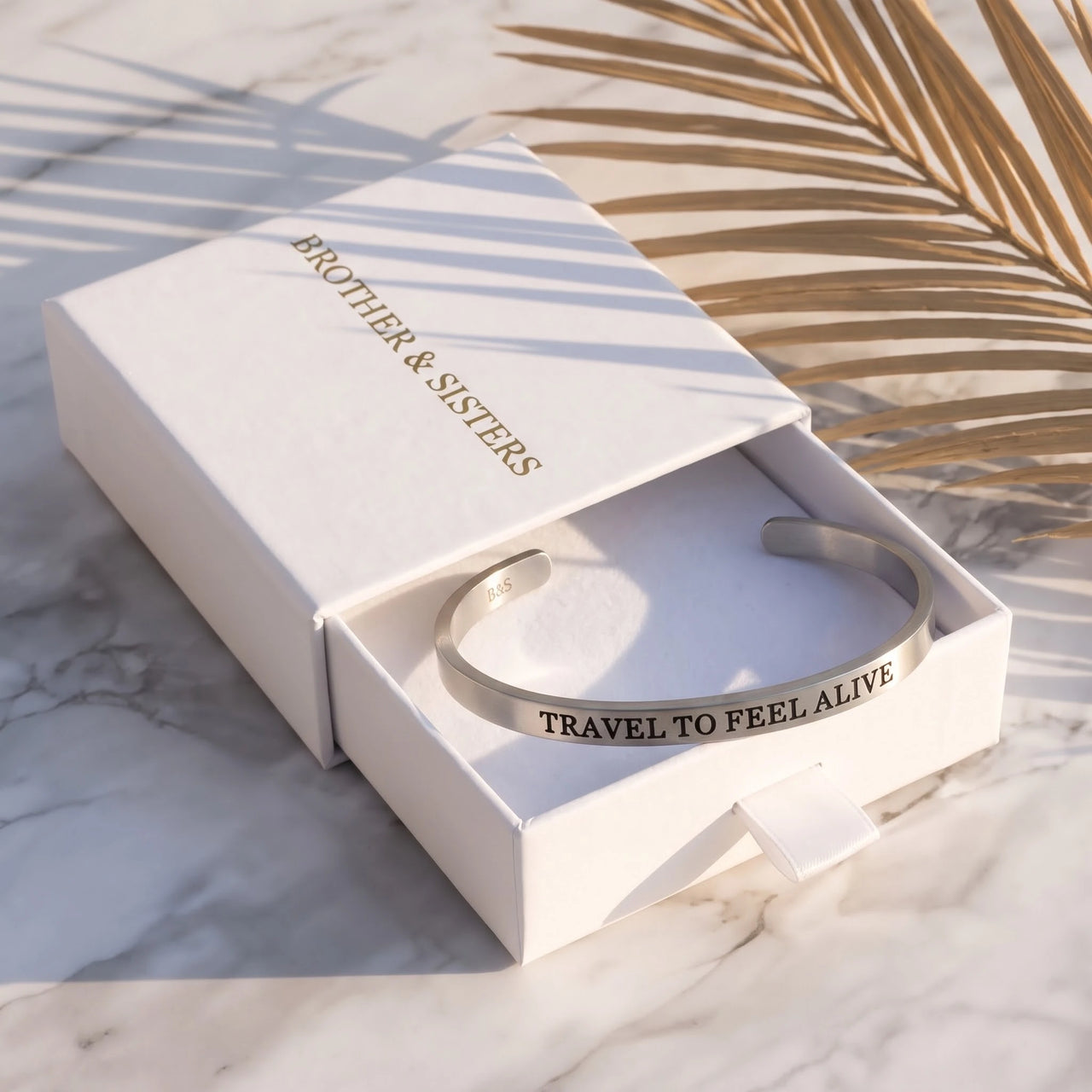 Armreif offen — in der Geschenkbox, Silber | SKU: ttfa-rg