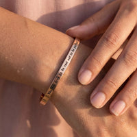 Thumbnail for Armband mit gravur damen — Nahaufnahme der Details, Roségold | SKU: 9864184-rose
