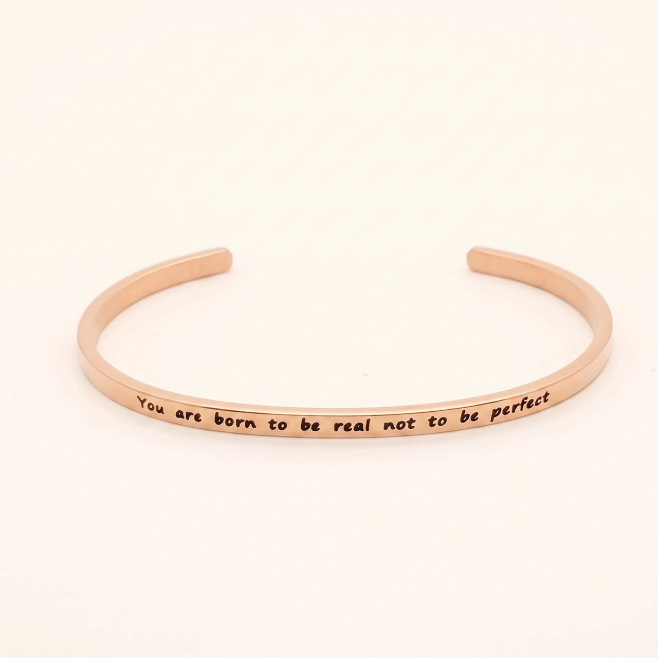 Armband mit spruch — Produktfoto auf weißem Hintergrund, Roségold | SKU: 9864184-rose
