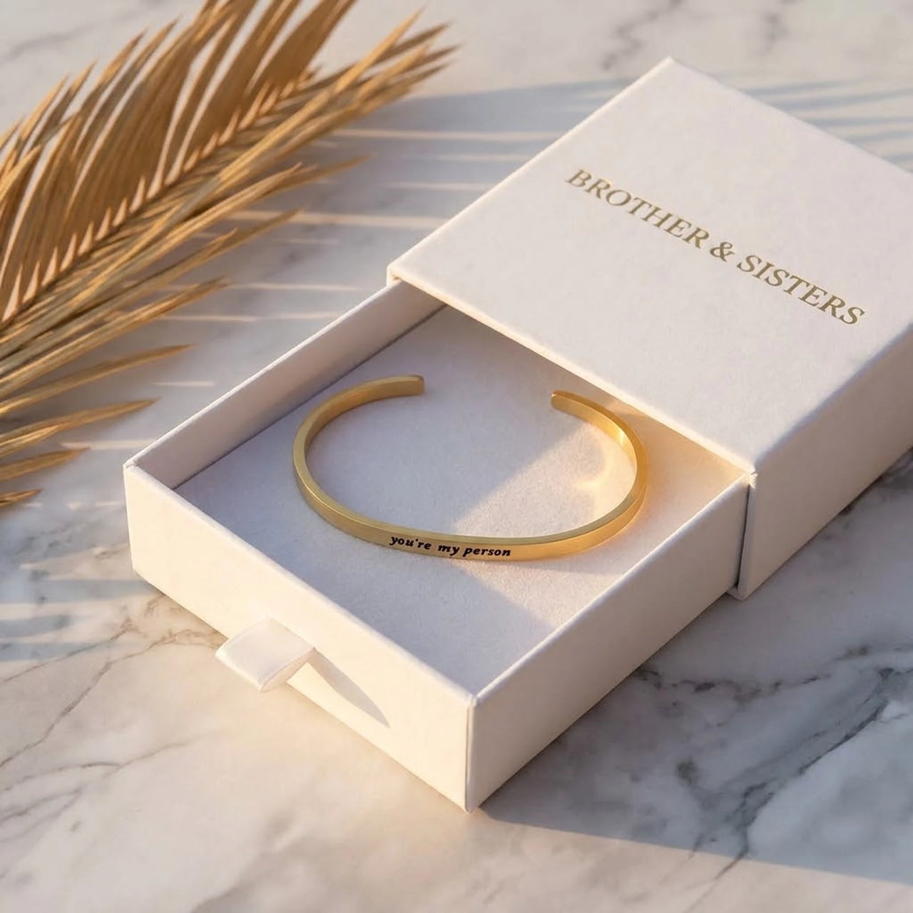 Freundschaftsarmband — in der Geschenkbox, Gold | SKU: 8174603-gold-color